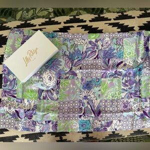 🍇💤🦩Lilly Pulitzer🦩💤🍇Multi Juicy Story Patch Pillowcase Set